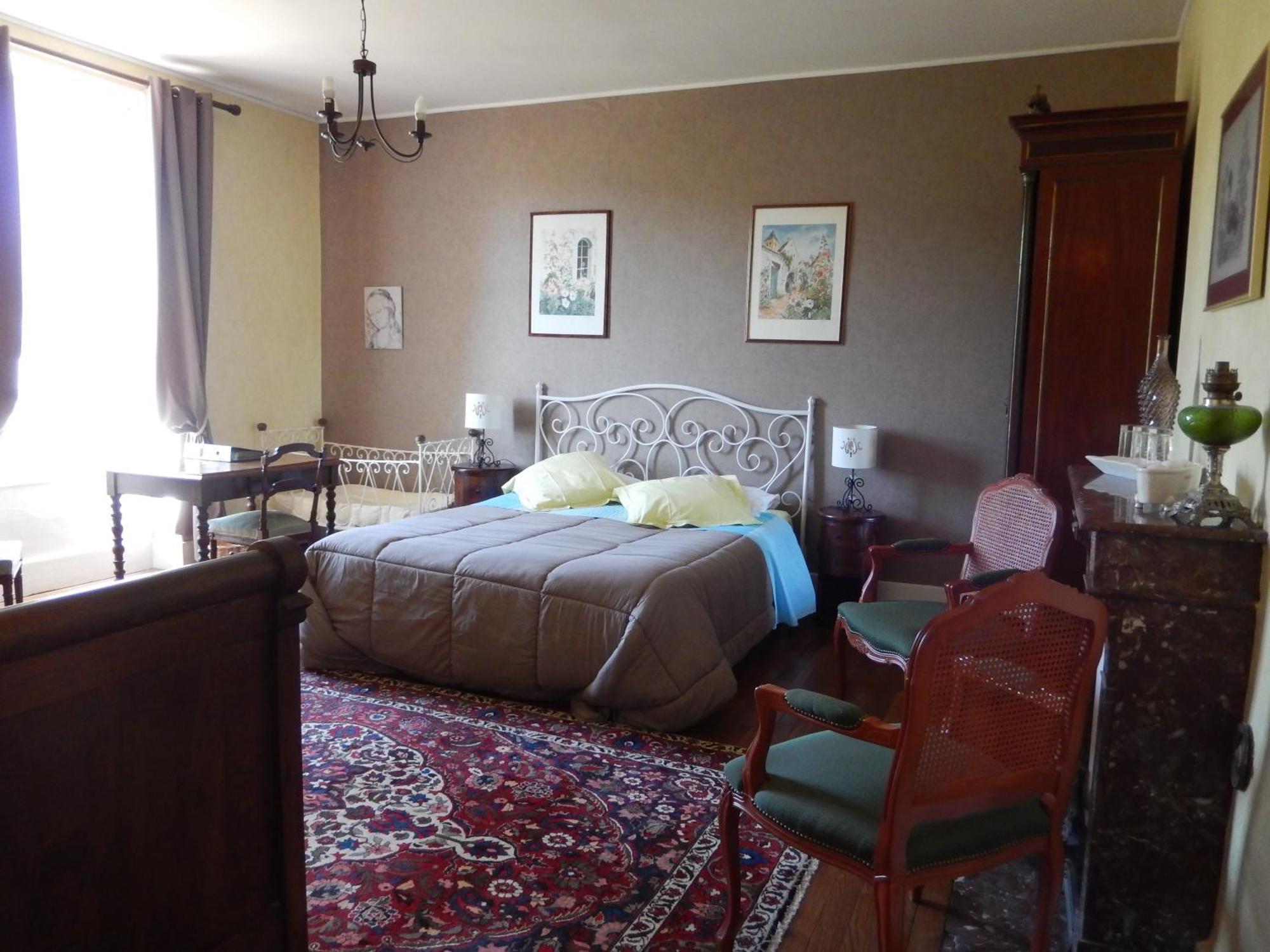Chambres D'Hotes - Domaine Des Perrieres Crux-la-Ville Bilik gambar