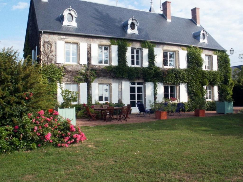 Chambres D'Hotes - Domaine Des Perrieres Crux-la-Ville Luaran gambar